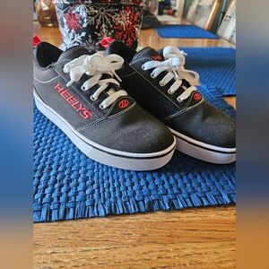 Heelys Shoes, Boys Size 7